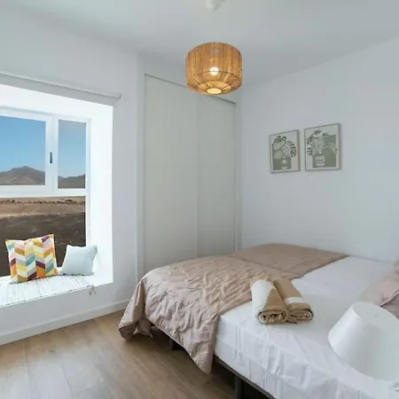 Luxe Verwarmd Zwembad Uitzicht Op De Bergen Rustige Woonwijk Villa